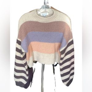 Willow and Wind sweater size Medium.